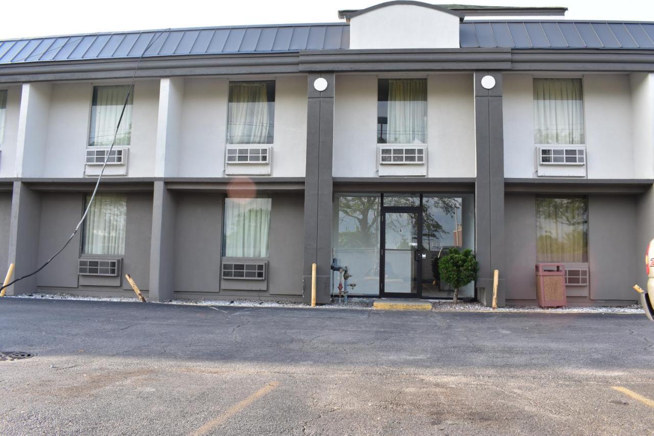 Days Inn Melrose Park/O'Hare South Esterno foto